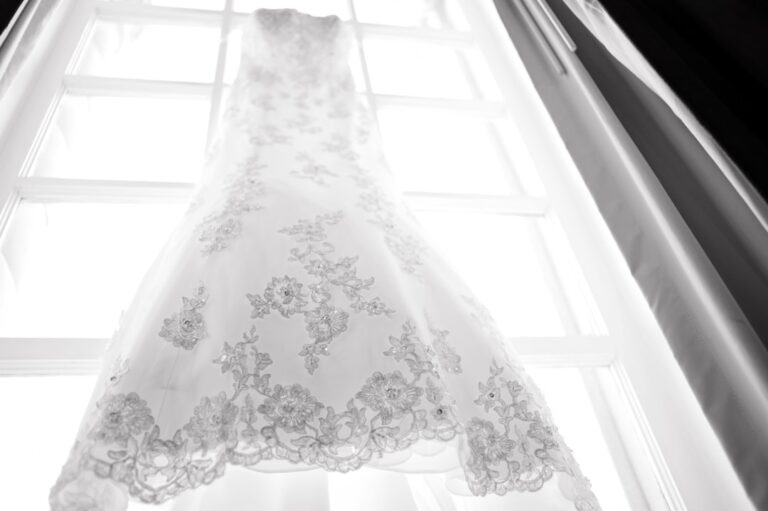 Photo lace dress